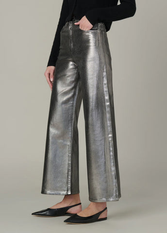 Mia Pewter