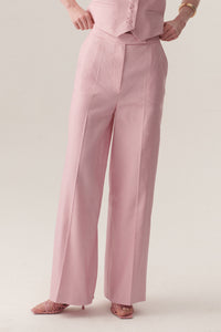 Navaeh Pant