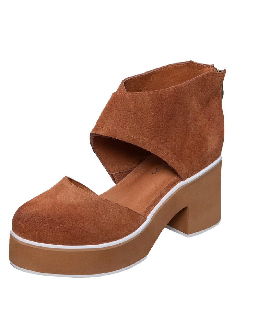 Iris Sandal