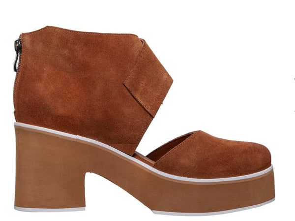 Iris Sandal