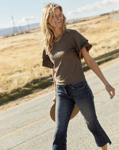 Kelly Tee