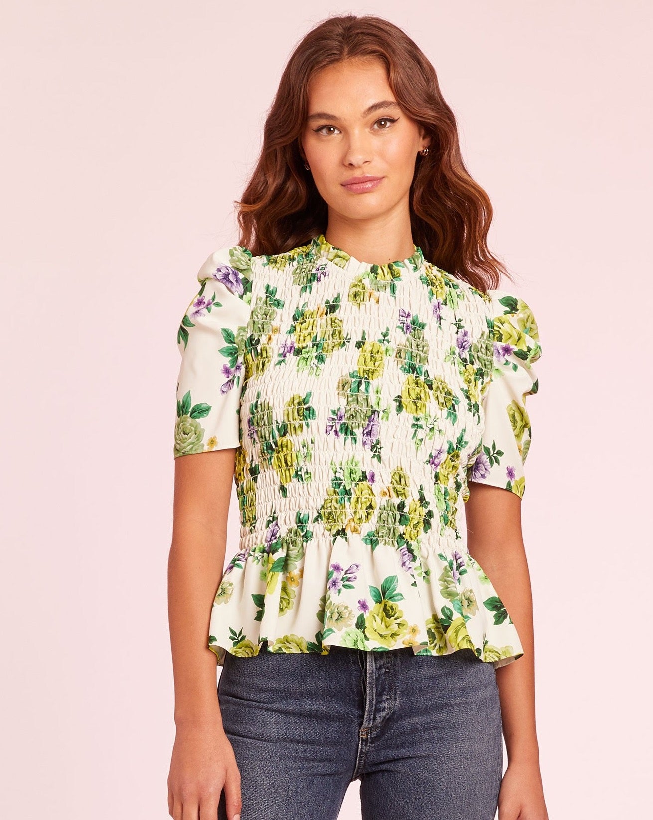 Floral pattern, smocked bodice top. Gathered puff sleeves. This top gives Italian countryside vibes! Amanda Uprichard.